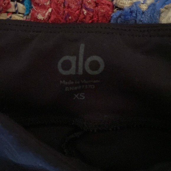 Alo high waist flutter legging - Picture 4 of 4